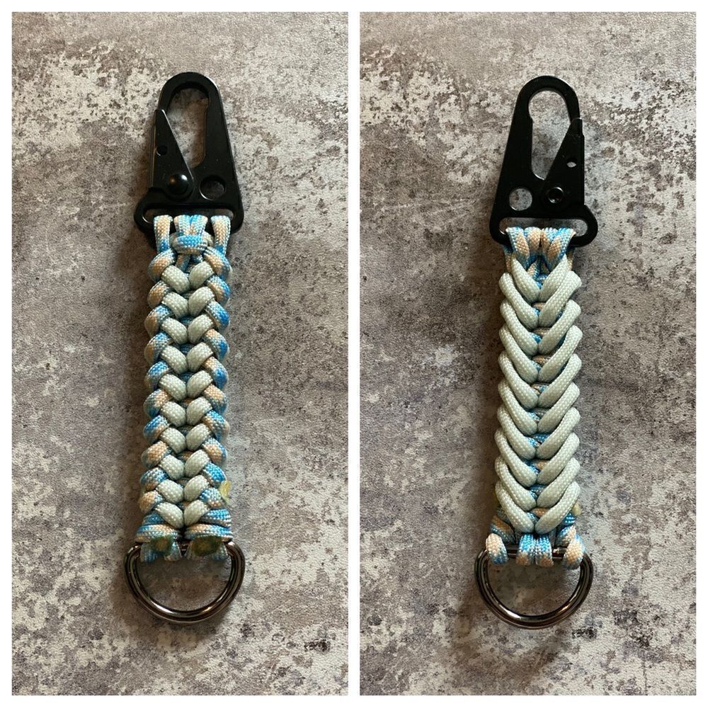 Paracord Keychain NEW Handmade USA North Carolina Blue Gray Sporty